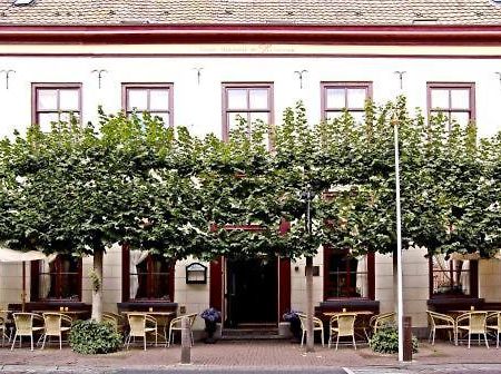 Hotel De Lantscroon Хееренберг Екстериор снимка